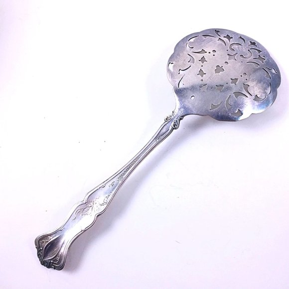 Vintage (Grapes) Silverplate Tomato Server 7 1/2 in 1904 by International Silver - Picture 7 of 8